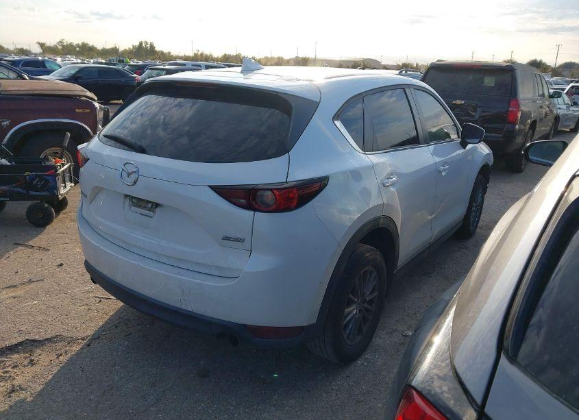 Photo 4 of 2017 Mazda Cx-5 SPORT (VIN JM3KFABL5H0159765)