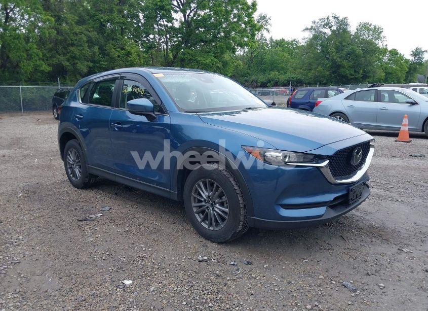 2020 Mazda Cx-5 SPORT (VIN JM3KFABM1L0749916) main photo
