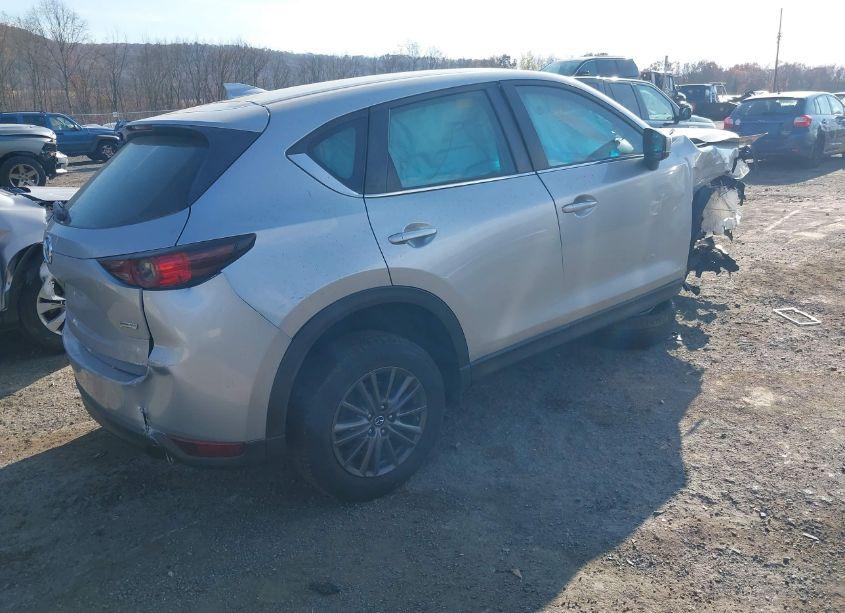 Photo 4 of 2019 Mazda Cx-5 SPORT (VIN JM3KFABMXK1525326)