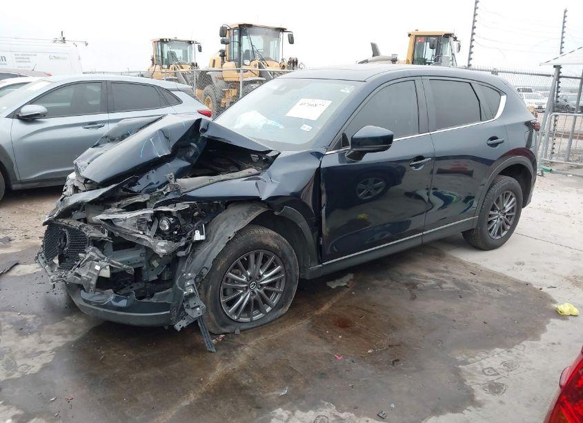 Photo 2 of 2017 Mazda Cx-5 TOURING (VIN JM3KFACL3H0128237)