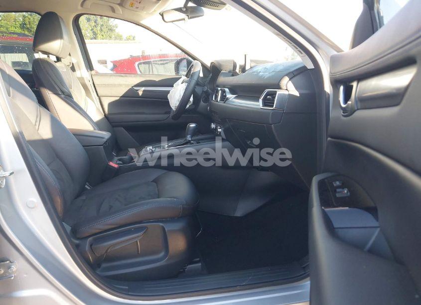 Photo 5 of 2017 Mazda Cx-5 TOURING (VIN JM3KFACL4H0196434)