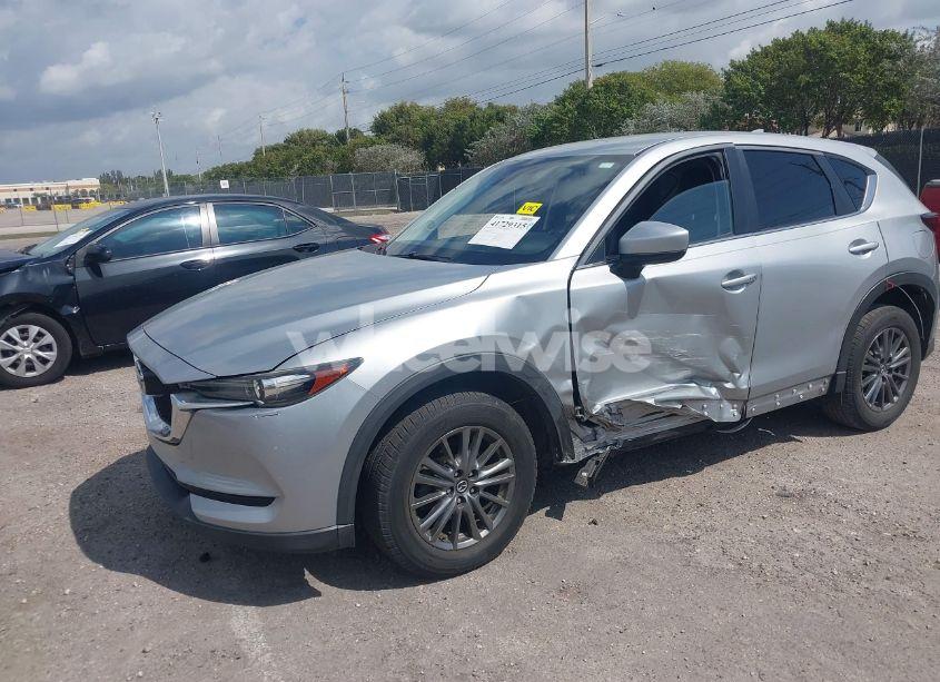 Photo 2 of 2017 Mazda Cx-5 TOURING (VIN JM3KFACL9H0100443)