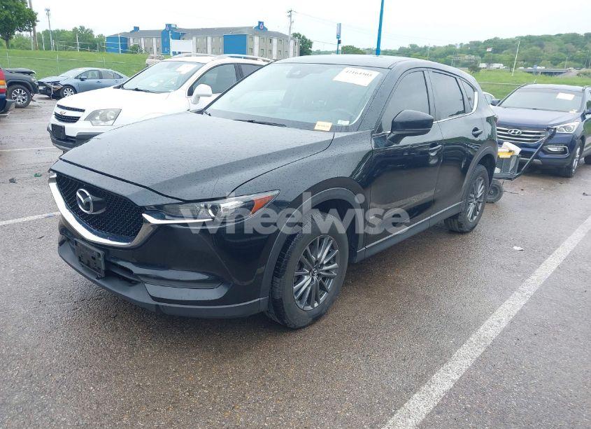 Photo 2 of 2017 Mazda Cx-5 TOURING (VIN JM3KFACLXH0168024)