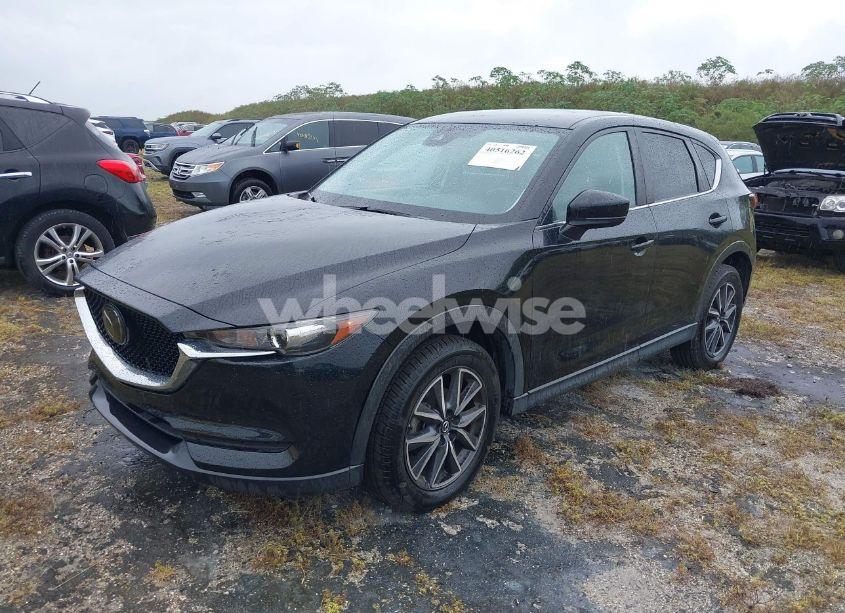 Photo 2 of 2018 Mazda Cx-5 TOURING (VIN JM3KFACM0J0315739)