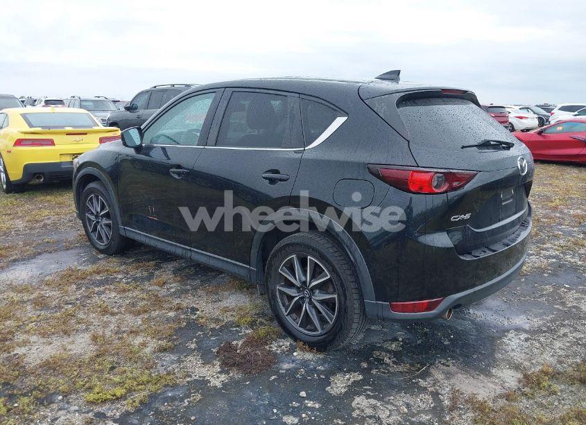 Photo 3 of 2018 Mazda Cx-5 TOURING (VIN JM3KFACM0J0315739)
