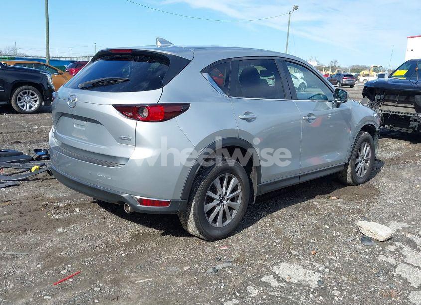 Photo 4 of 2018 Mazda Cx-5 TOURING (VIN JM3KFACM0J0348224)