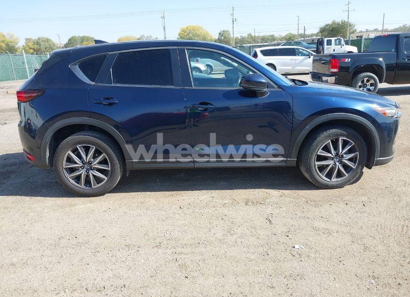Photo 13 of 2018 Mazda Cx-5 TOURING (VIN JM3KFACM0J1463495)