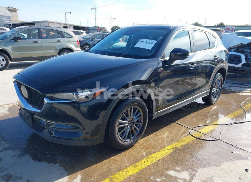 Photo 2 of 2019 Mazda Cx-5 TOURING (VIN JM3KFACM0K1538701)