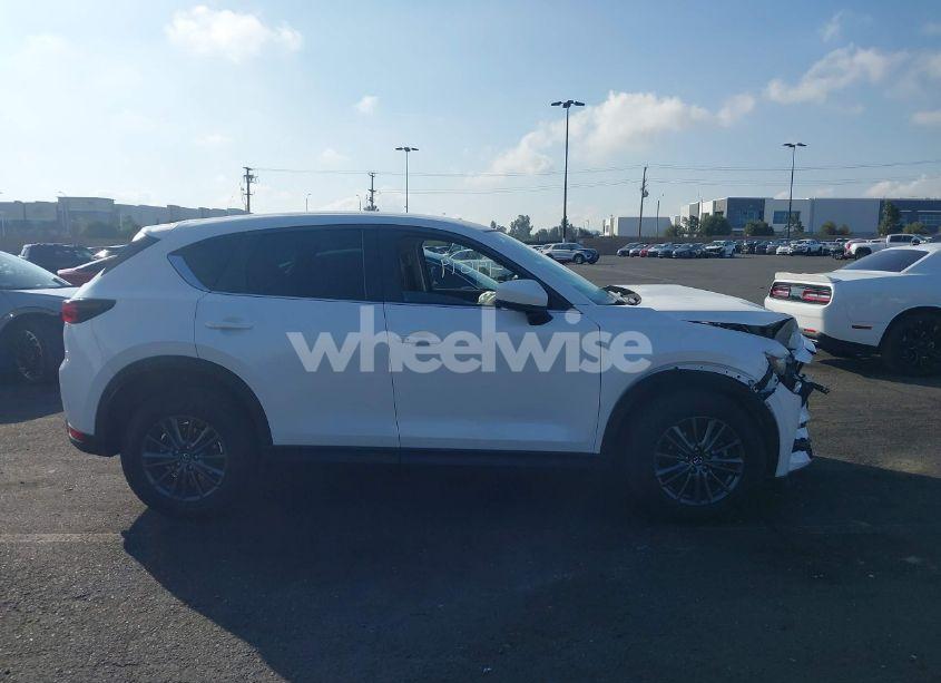 Photo 13 of 2020 Mazda Cx-5 TOURING (VIN JM3KFACM0L1814585)