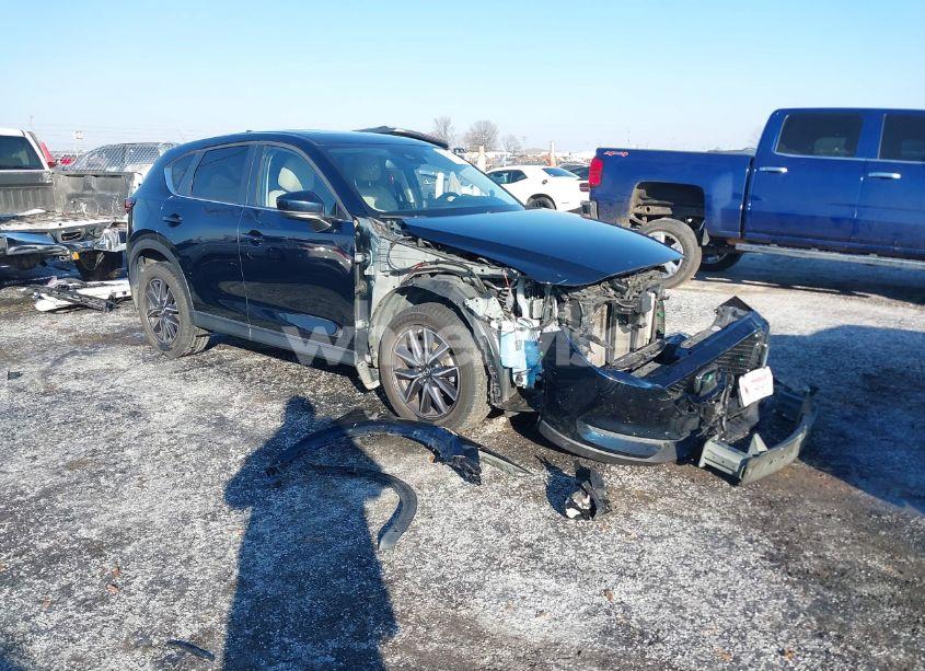 2018 Mazda Cx-5 TOURING (VIN JM3KFACM1J0411704) main photo