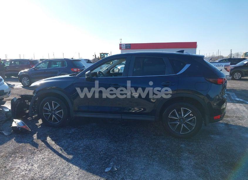 Photo 14 of 2018 Mazda Cx-5 TOURING (VIN JM3KFACM1J0411704)