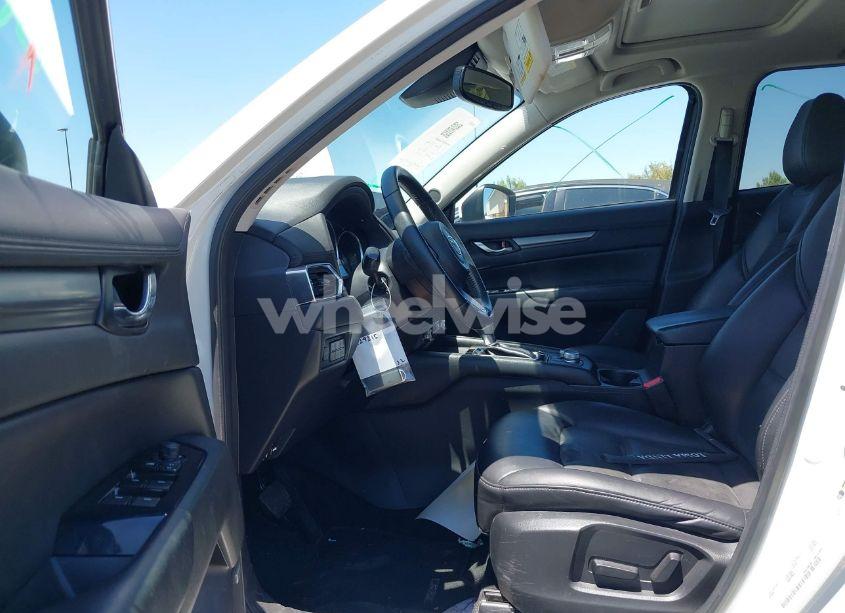 Photo 5 of 2019 Mazda Cx-5 TOURING (VIN JM3KFACM1K0530399)