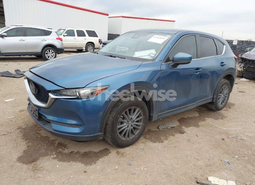 Photo 2 of 2019 Mazda Cx-5 TOURING (VIN JM3KFACM1K0605327)