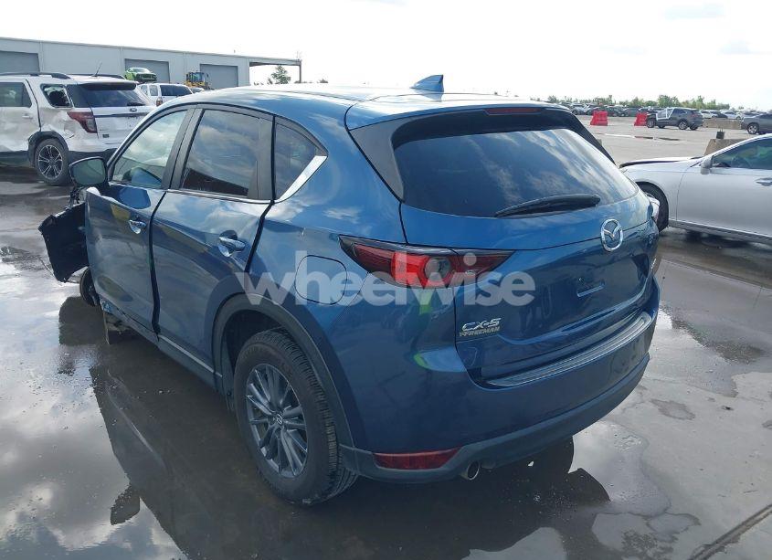 Photo 3 of 2019 Mazda Cx-5 TOURING (VIN JM3KFACM1K1681379)