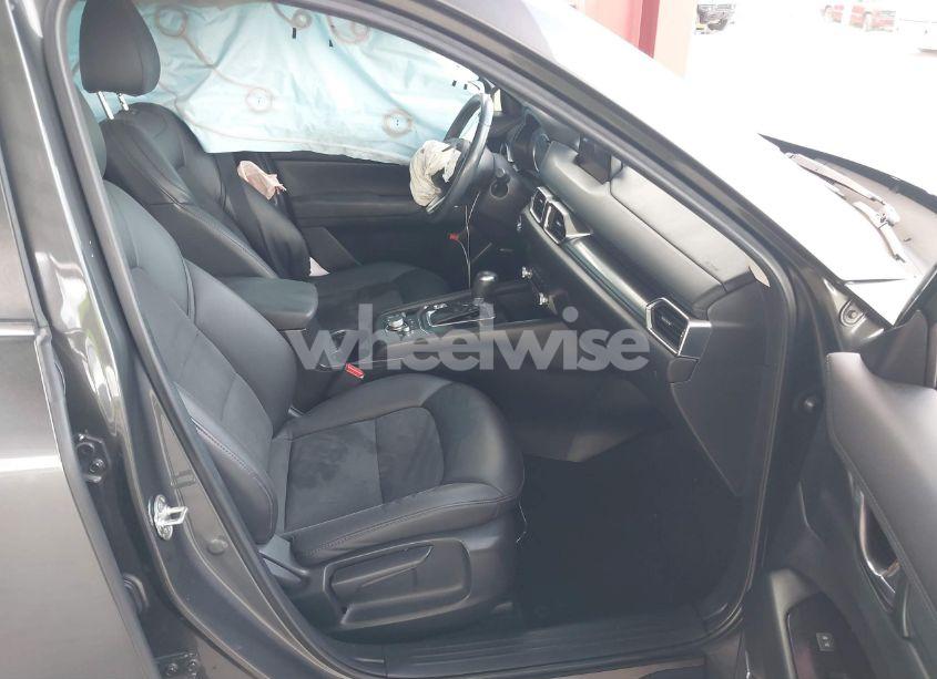 Photo 5 of 2020 Mazda Cx-5 TOURING (VIN JM3KFACM1L0800507)