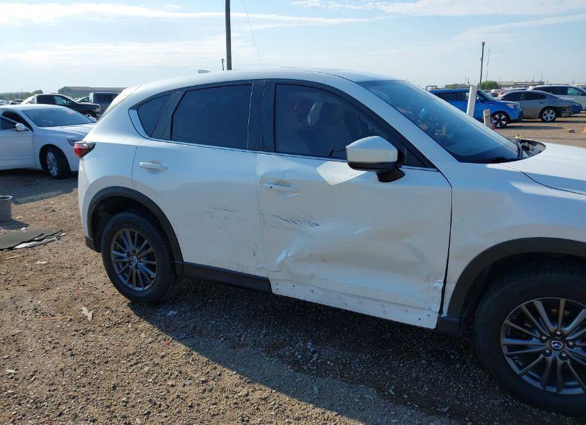 Photo 6 of 2020 Mazda Cx-5 TOURING (VIN JM3KFACM1L0807571)