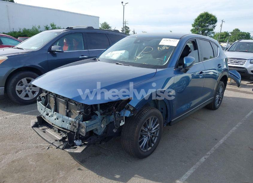 Photo 2 of 2021 Mazda Cx-5 TOURING (VIN JM3KFACM1M0460101)