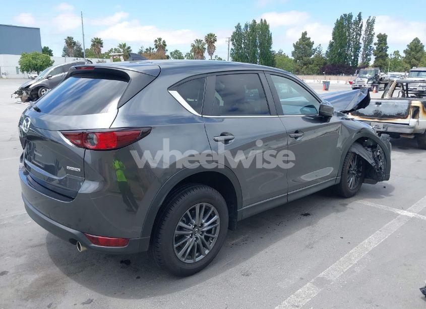 Photo 4 of 2020 Mazda Cx-5 TOURING (VIN JM3KFACM2L0808292)