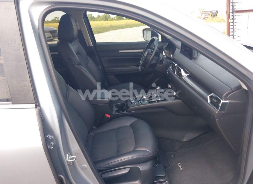 Photo 5 of 2021 Mazda Cx-5 TOURING (VIN JM3KFACM2M0327685)