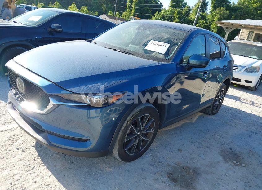 Photo 2 of 2018 Mazda Cx-5 TOURING (VIN JM3KFACM3J1408118)