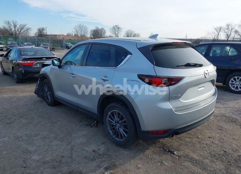 Photo 3 of 2021 Mazda Cx-5 TOURING (VIN JM3KFACM3M0351400)