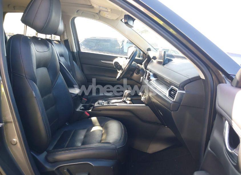 Photo 5 of 2021 Mazda Cx-5 TOURING (VIN JM3KFACM3M0381366)