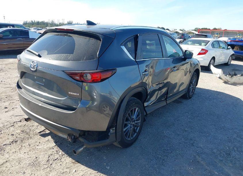 Photo 4 of 2020 Mazda Cx-5 TOURING (VIN JM3KFACM4L0856568)