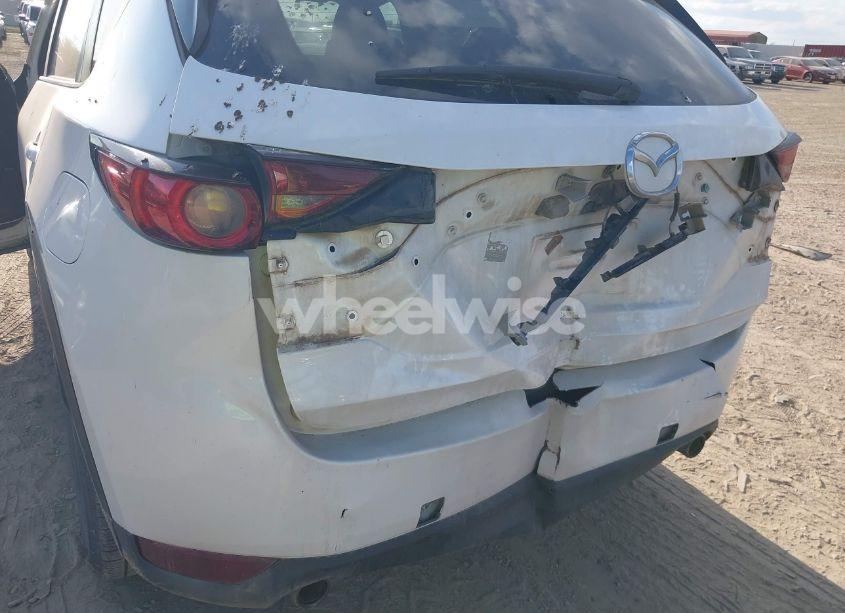 Photo 6 of 2019 Mazda Cx-5 TOURING (VIN JM3KFACM5K1506181)