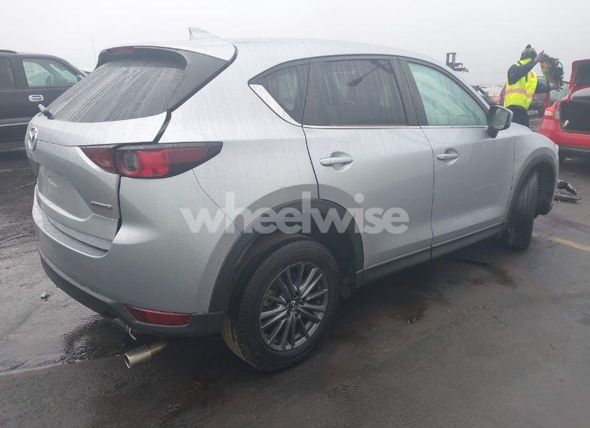 Photo 4 of 2021 Mazda Cx-5 TOURING (VIN JM3KFACM5M0443561)