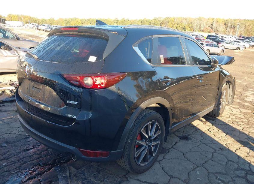 Photo 4 of 2018 Mazda Cx-5 TOURING (VIN JM3KFACM6J1377608)