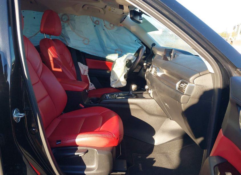 Photo 5 of 2018 Mazda Cx-5 TOURING (VIN JM3KFACM6J1377608)