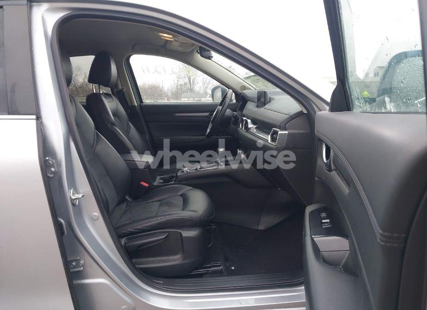 Photo 5 of 2020 Mazda Cx-5 TOURING (VIN JM3KFACM6L0726615)