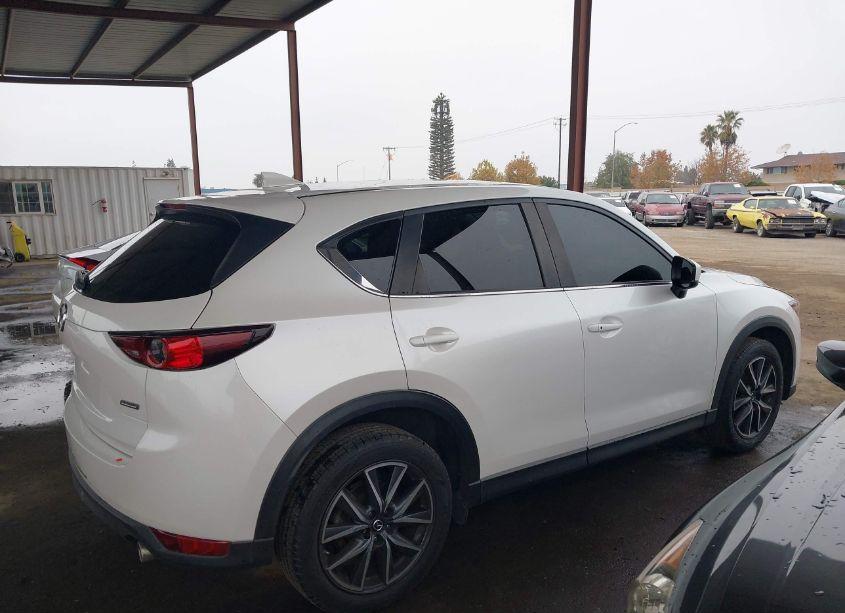 Photo 13 of 2018 Mazda Cx-5 TOURING (VIN JM3KFACM7J0306052)