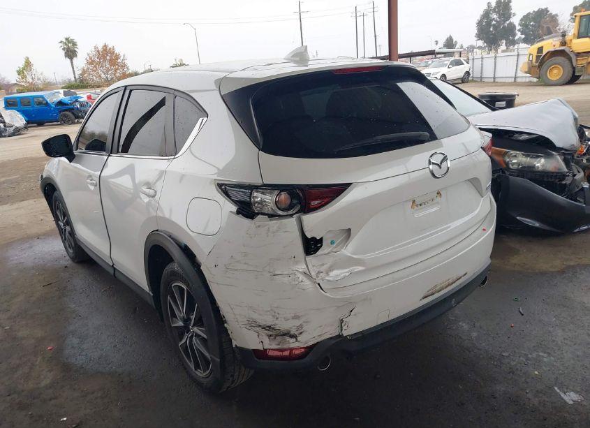 Photo 3 of 2018 Mazda Cx-5 TOURING (VIN JM3KFACM7J0306052)