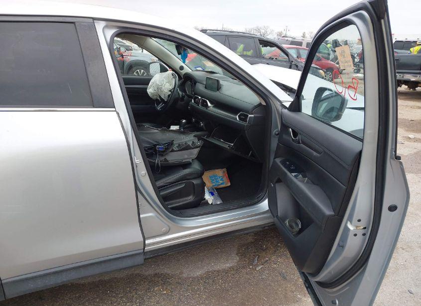 Photo 5 of 2018 Mazda Cx-5 TOURING (VIN JM3KFACM7J0401789)