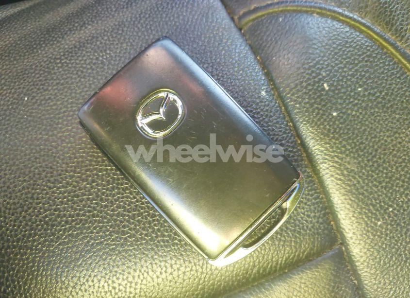 Photo 11 of 2020 Mazda Cx-5 TOURING (VIN JM3KFACM7L0834399)