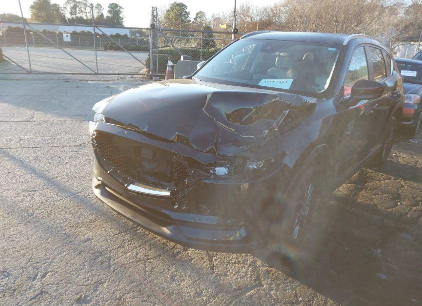 Photo 2 of 2021 Mazda Cx-5 TOURING (VIN JM3KFACM7M0365302)