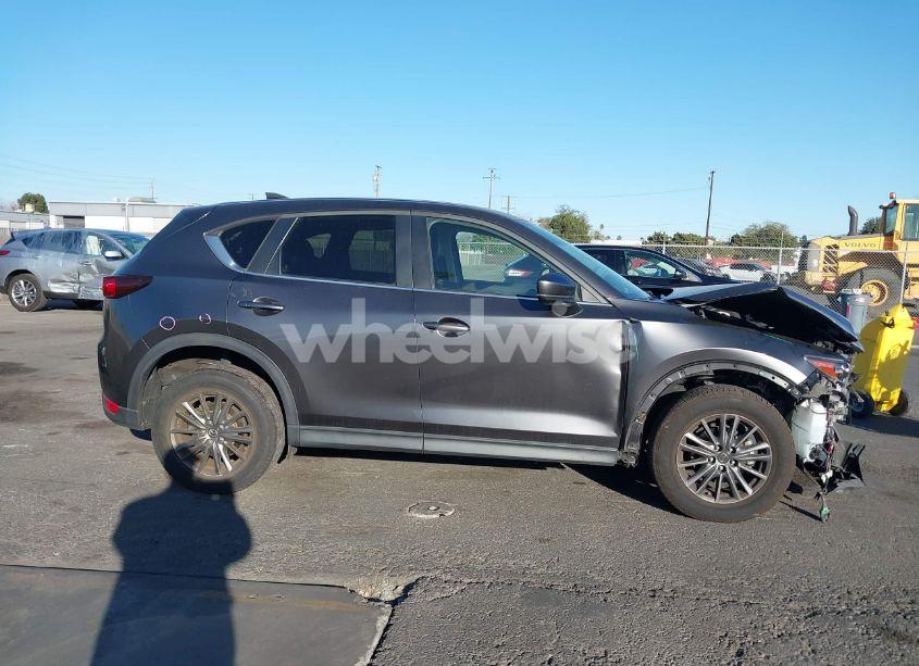 Photo 13 of 2019 Mazda Cx-5 TOURING (VIN JM3KFACM8K1581909)