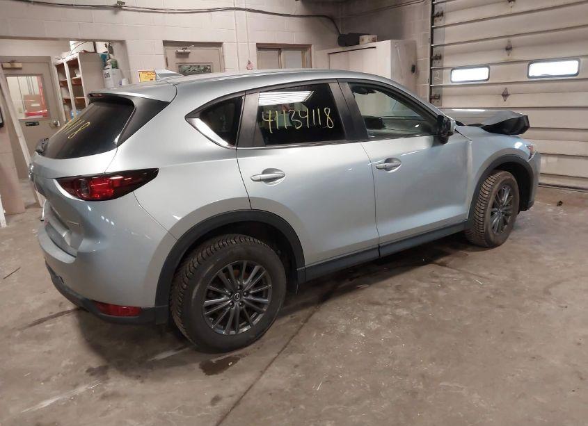 Photo 4 of 2020 Mazda Cx-5 TOURING (VIN JM3KFACM8L0764864)