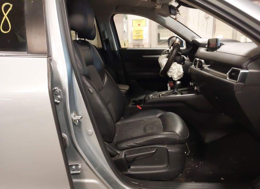 Photo 5 of 2020 Mazda Cx-5 TOURING (VIN JM3KFACM8L0764864)