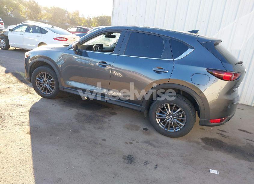 Photo 3 of 2021 Mazda Cx-5 TOURING (VIN JM3KFACM8M0411011)