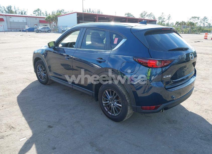 Photo 3 of 2019 Mazda Cx-5 TOURING (VIN JM3KFACM9K0620030)