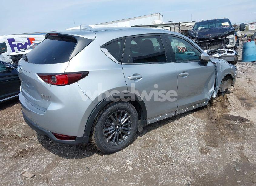Photo 4 of 2020 Mazda Cx-5 TOURING (VIN JM3KFACM9L0785464)