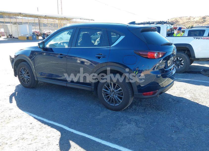 Photo 3 of 2021 Mazda Cx-5 TOURING (VIN JM3KFACM9M1314328)