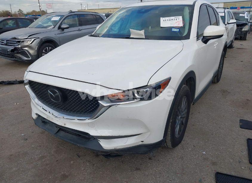 Photo 2 of 2019 Mazda Cx-5 TOURING (VIN JM3KFACMXK0681449)