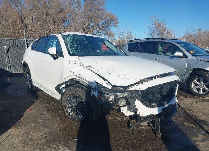 2019 Mazda Cx-5 TOURING (VIN JM3KFACMXK1657842) main photo