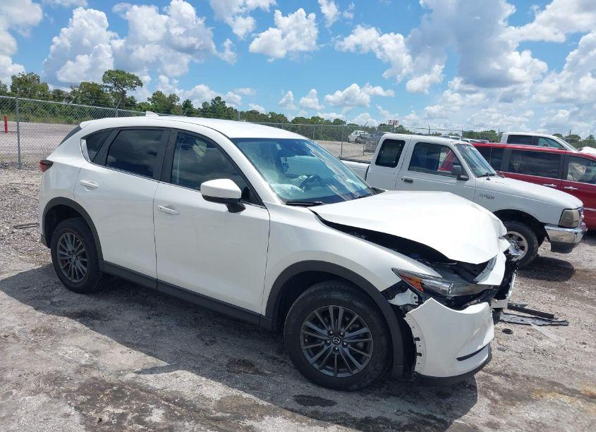 2020 Mazda Cx-5 TOURING (VIN JM3KFACMXL0732756) main photo