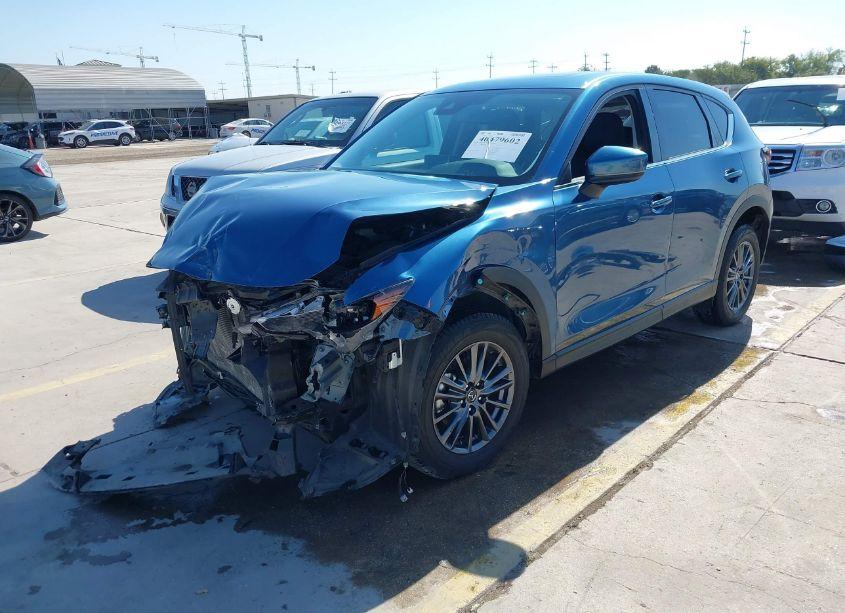 Photo 2 of 2021 Mazda Cx-5 TOURING (VIN JM3KFACMXM0380232)