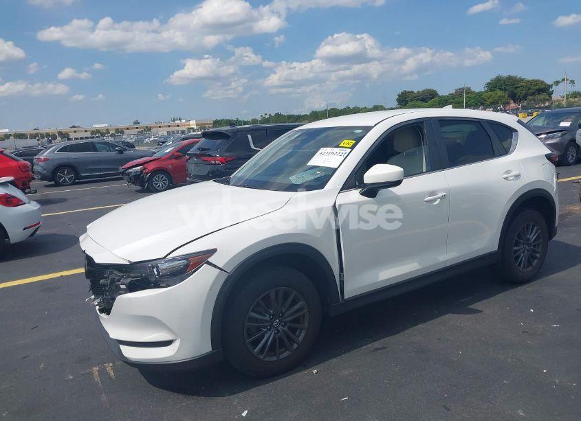 Photo 2 of 2021 Mazda Cx-5 TOURING (VIN JM3KFACMXM0460405)