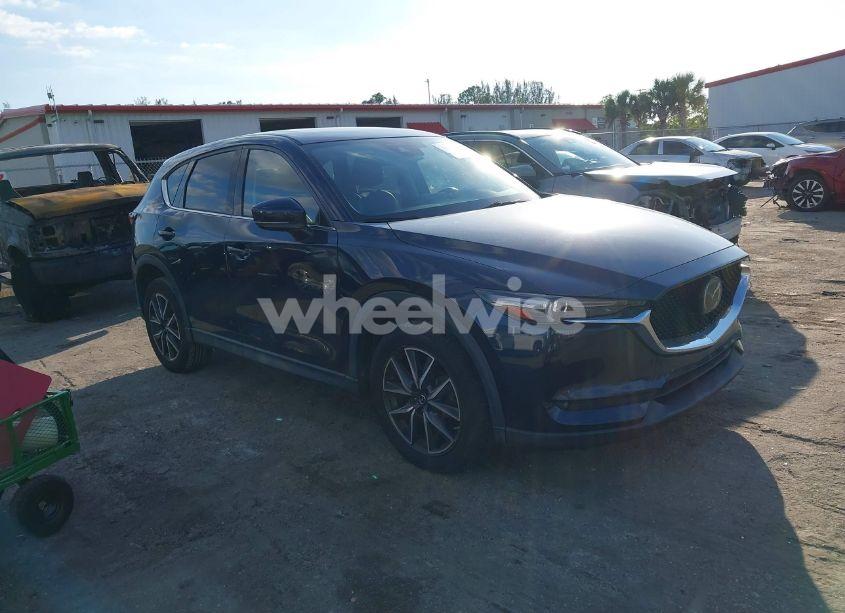 2017 Mazda Cx-5 GRAND TOURING (VIN JM3KFADL1H0158139) main photo